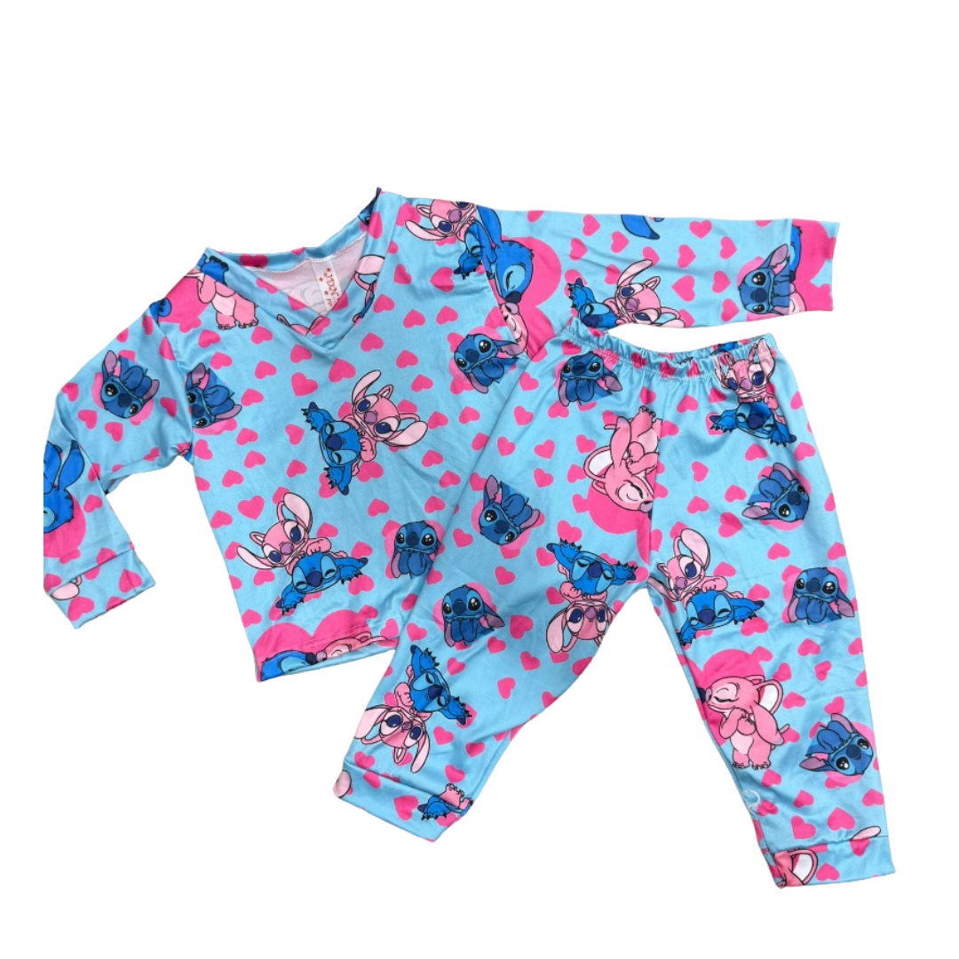 Pijama Infantil Manga Longa Stitch Coração